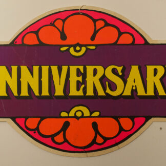 Décoration vitrine originale « Anniversary »