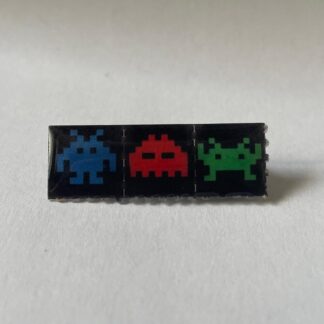Broche Space Invaders Black, carrés