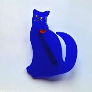 Broche Vintage – Le Chat Bleu au cœur rouge - esprit Léa Stein