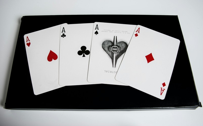 Ilucki casino Canada